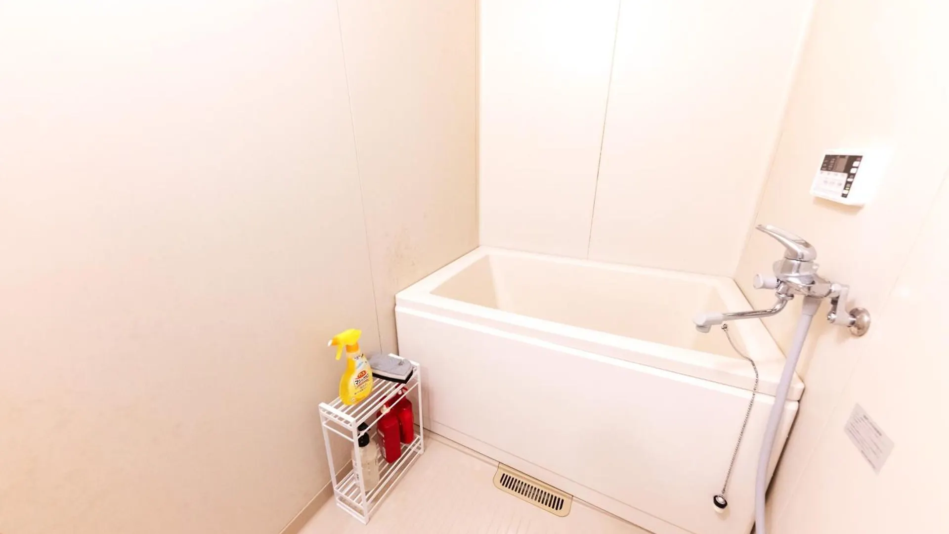 Apartment サザンビーチヴィラ ビーチまで徒歩5分 無料駐車場付 最大5名 湘南ライフ Chigasaki