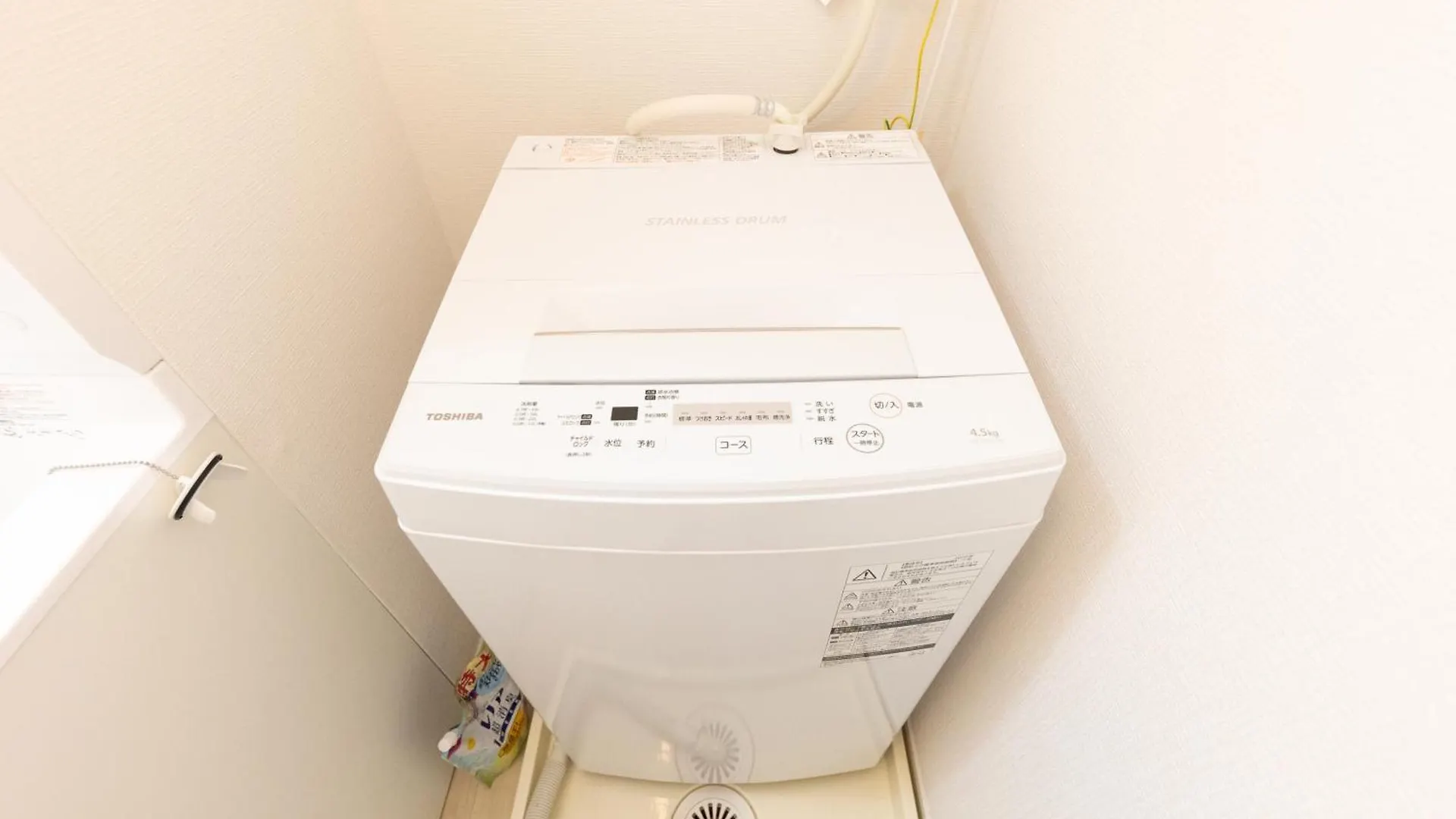 Apartment サザンビーチヴィラ ビーチまで徒歩5分 無料駐車場付 最大5名 湘南ライフ Chigasaki Japan